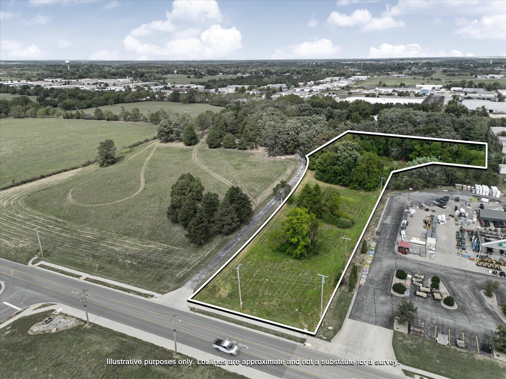 000 W Northview Road — photo