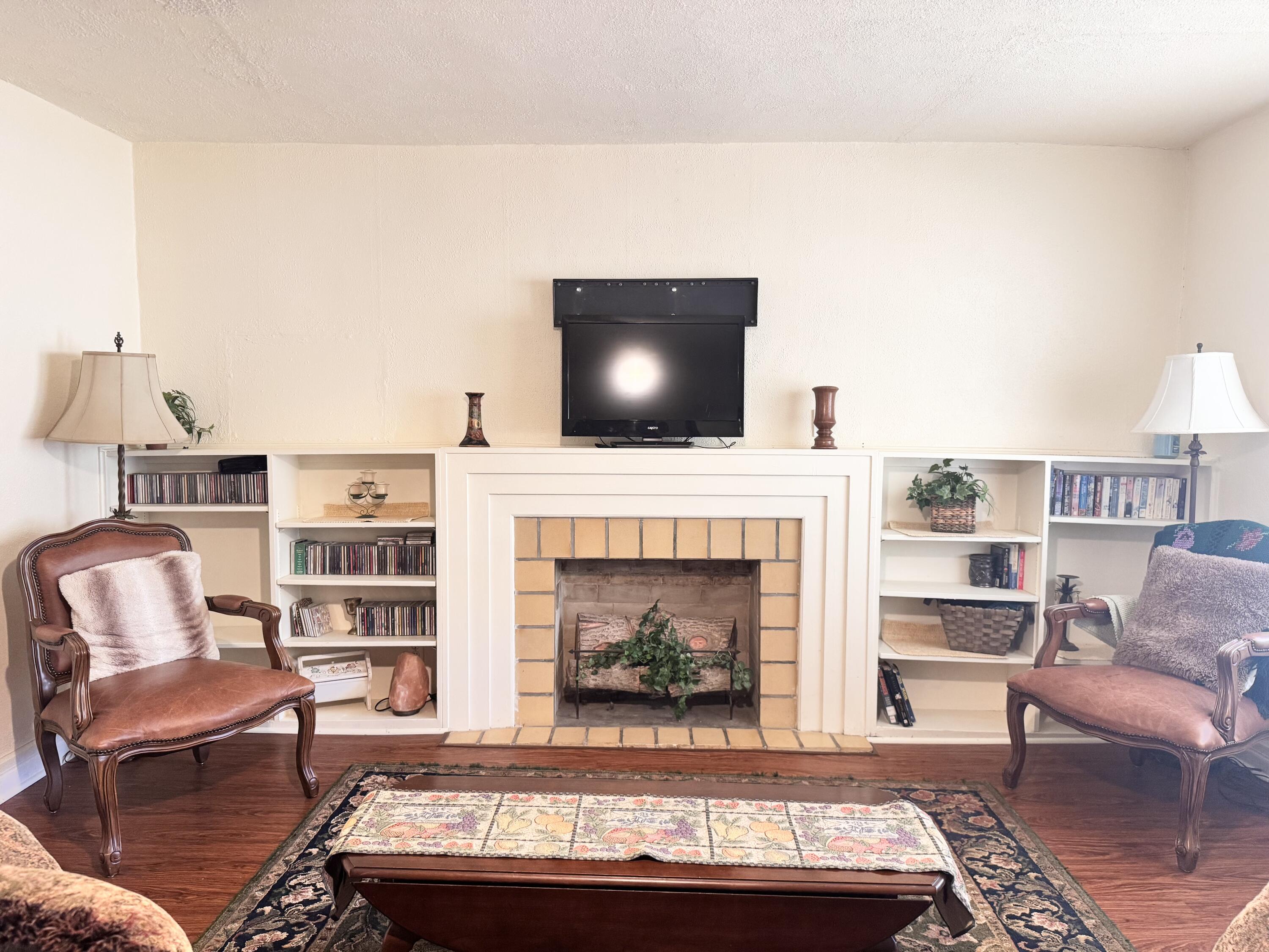 1016 E Cherokee Street, Springfield, MO 65807 — photo 2
