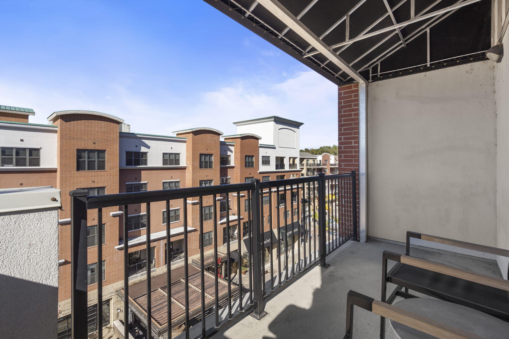 2515 B Branson Landing Boulevard — photo