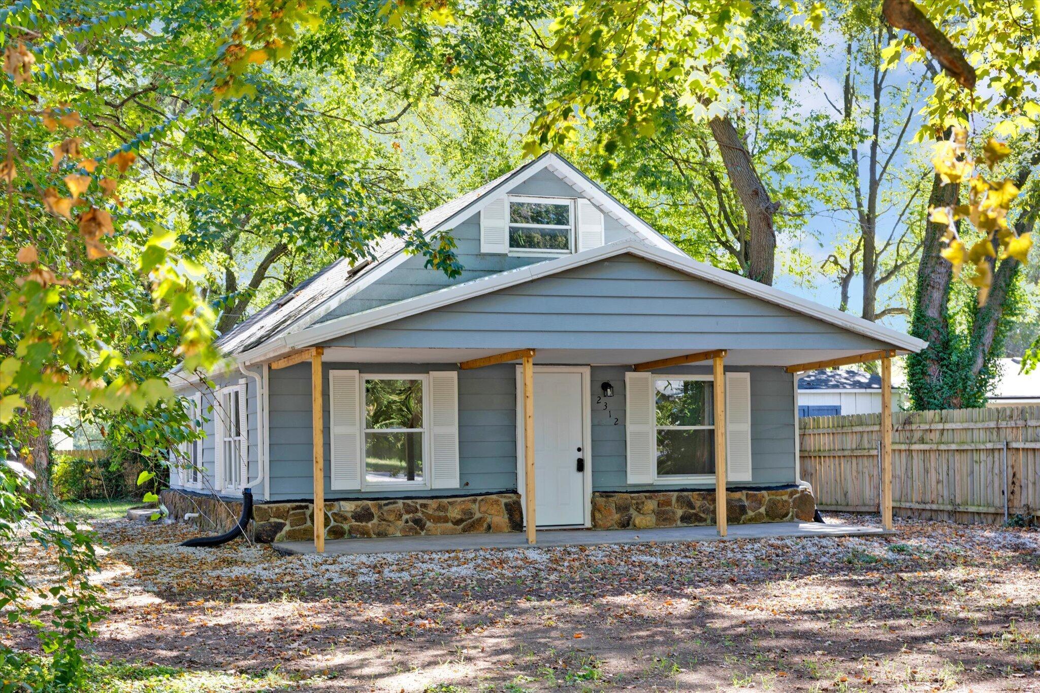 2312 E Atlantic Street, Springfield, MO 65803 | Realty.com