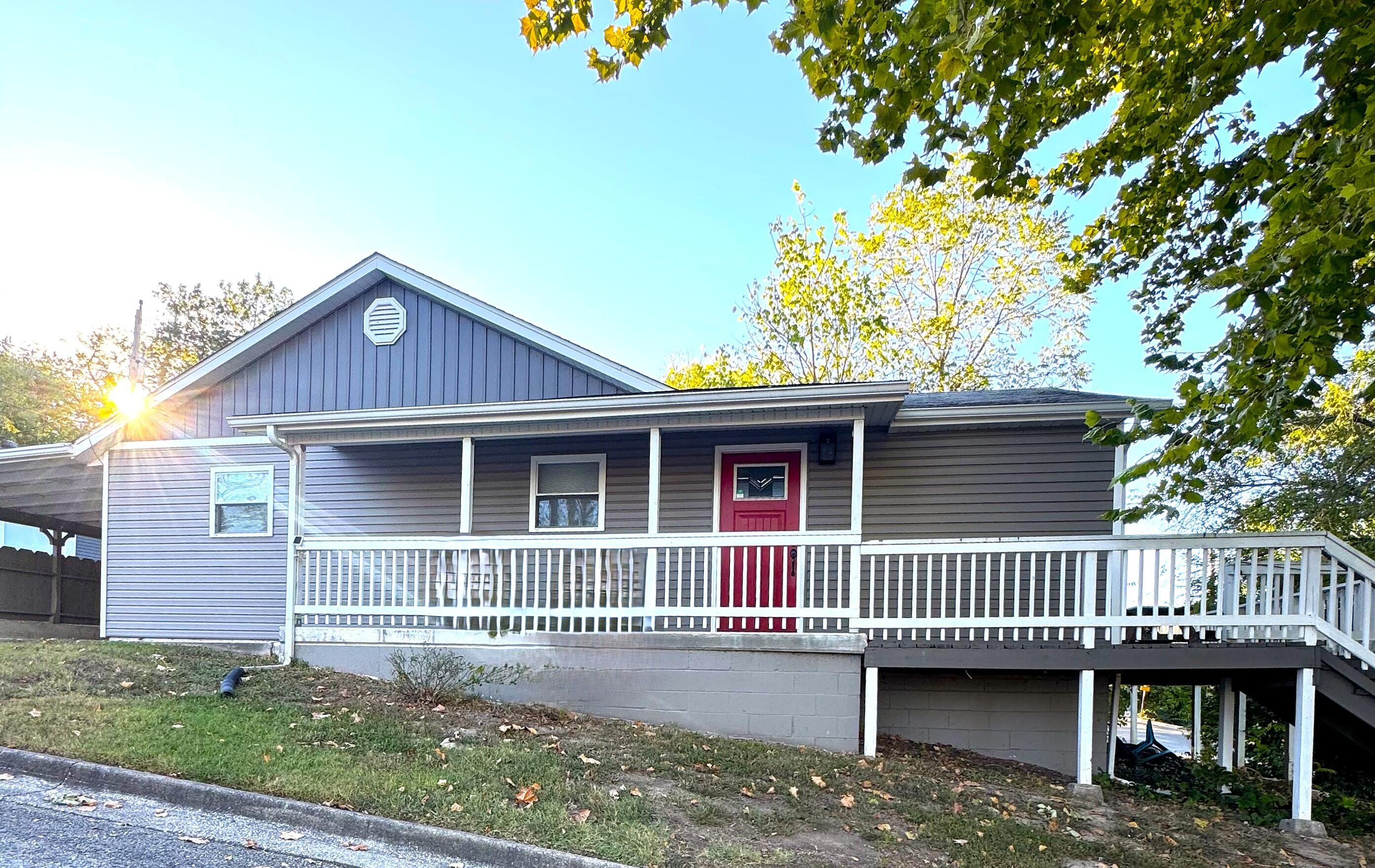 314 W Long Street — photo