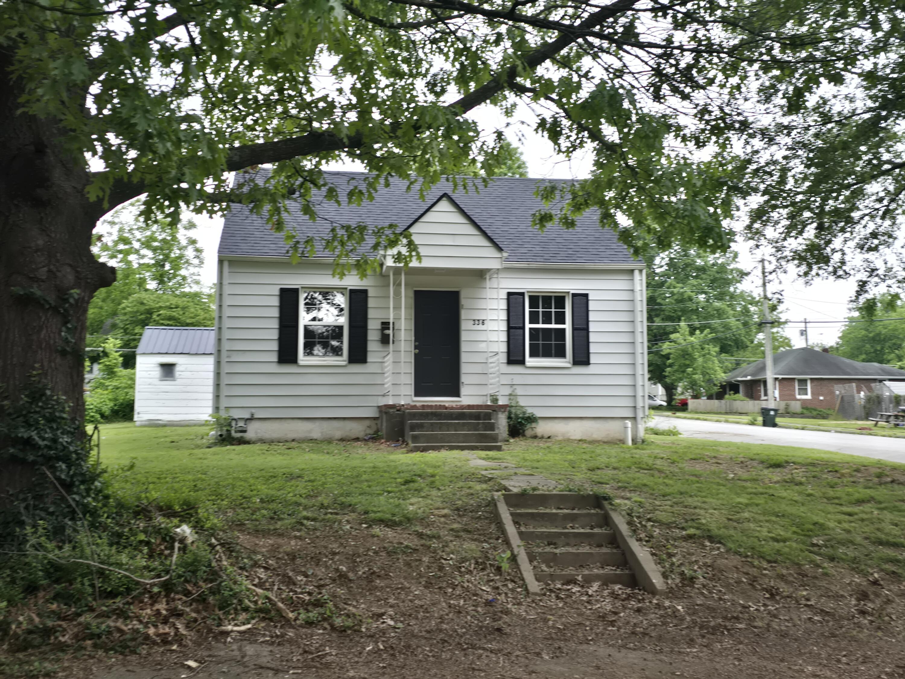 336 W Dallas Street — photo