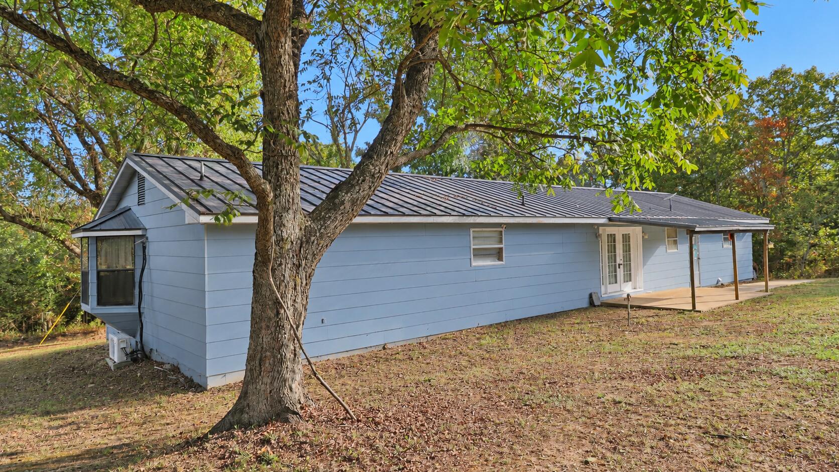 8969 County Road 445 — photo