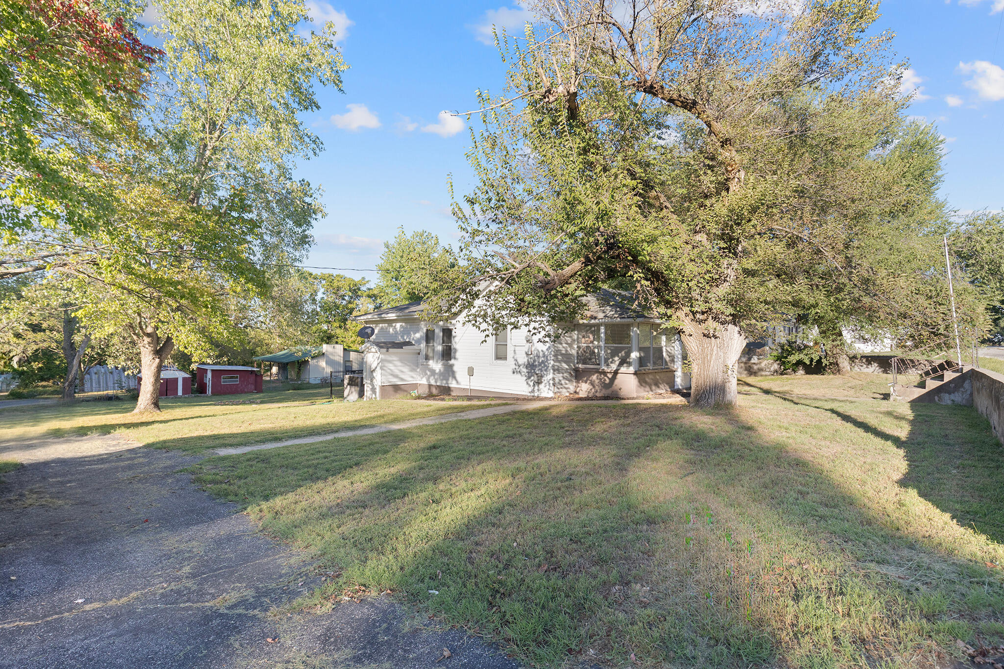 333 E Church Street — photo