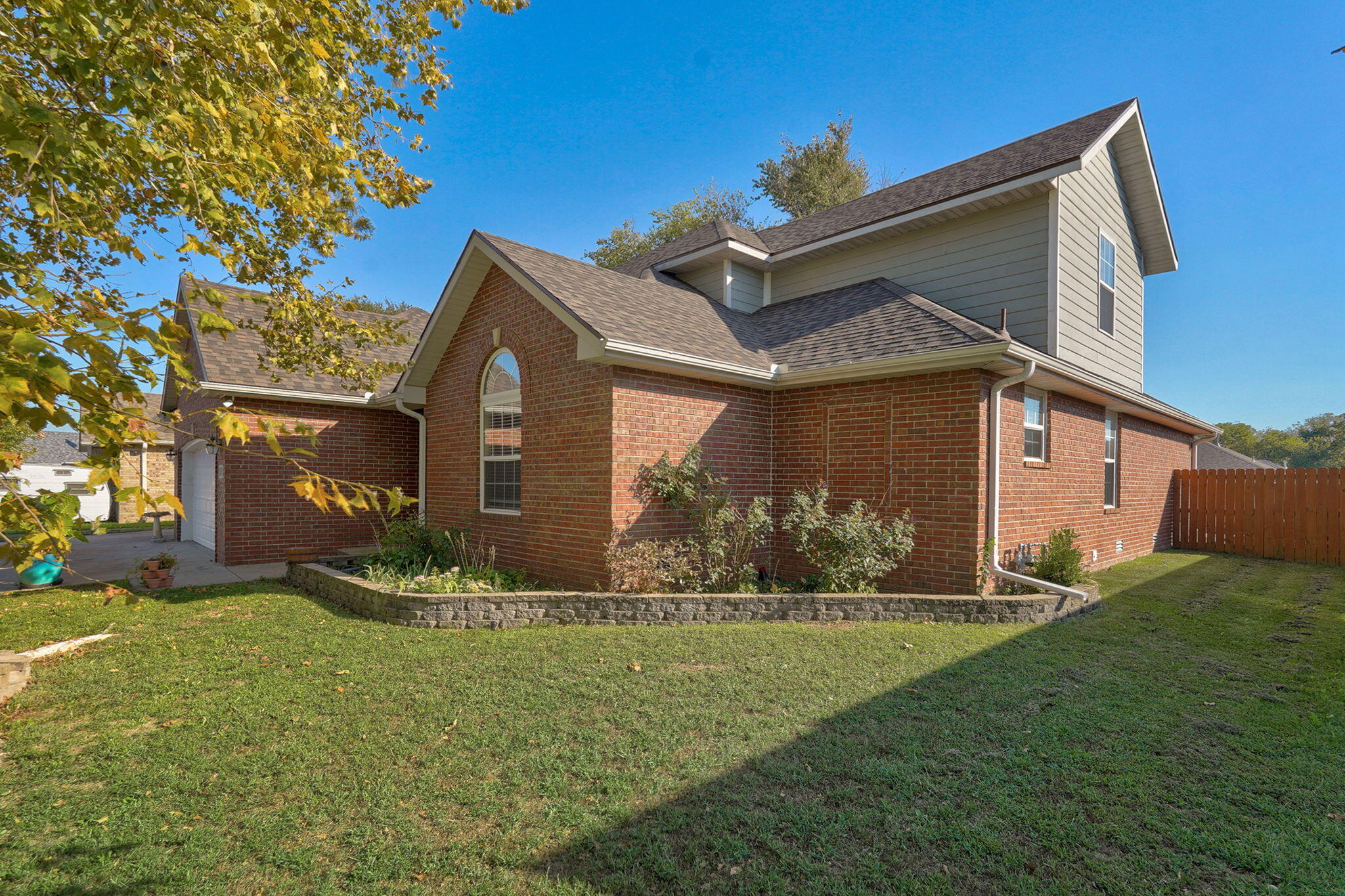 374 E Sequoia Street, Republic, MO 65738 — photo 3