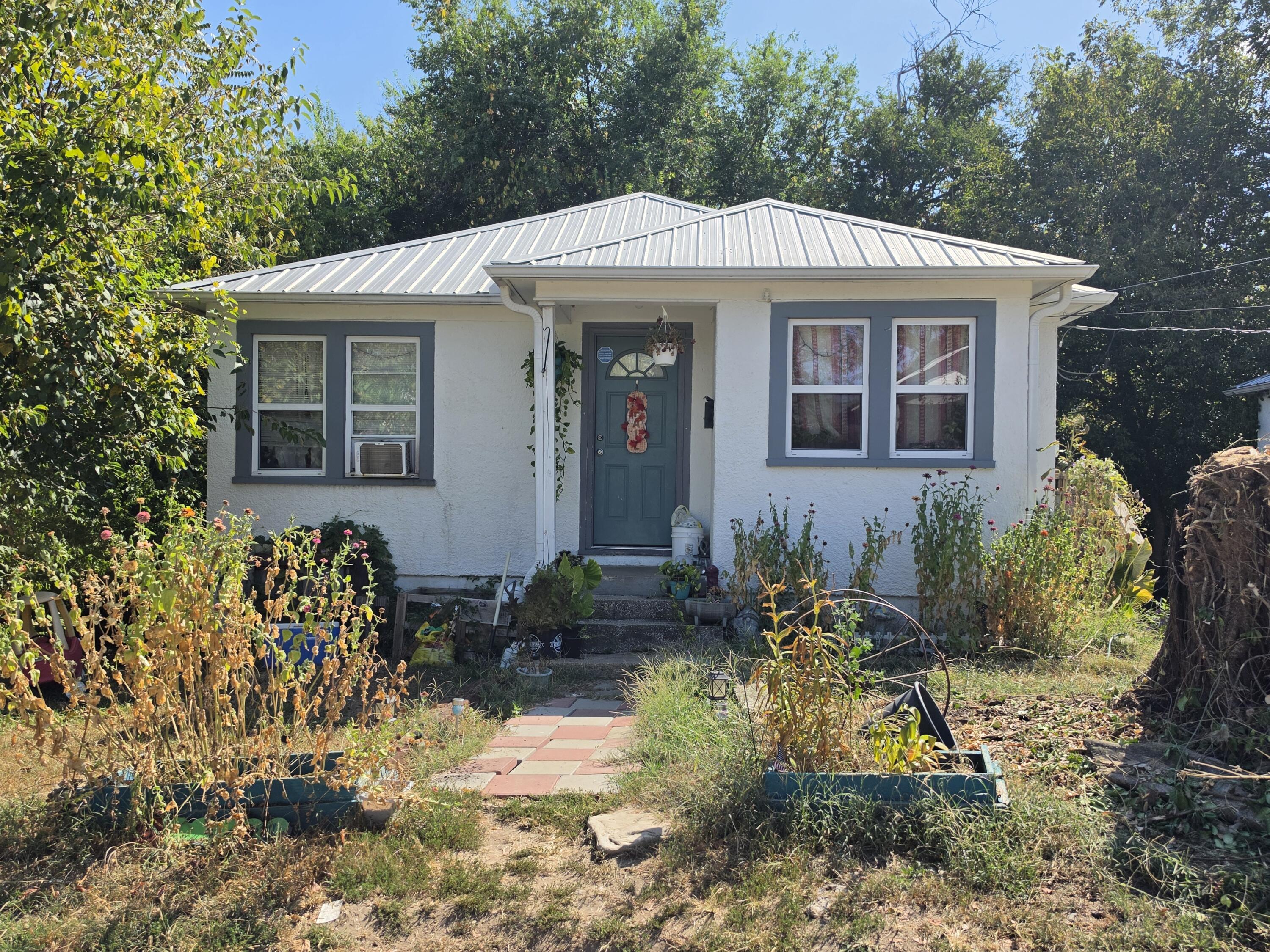 716 Augusta Street — photo