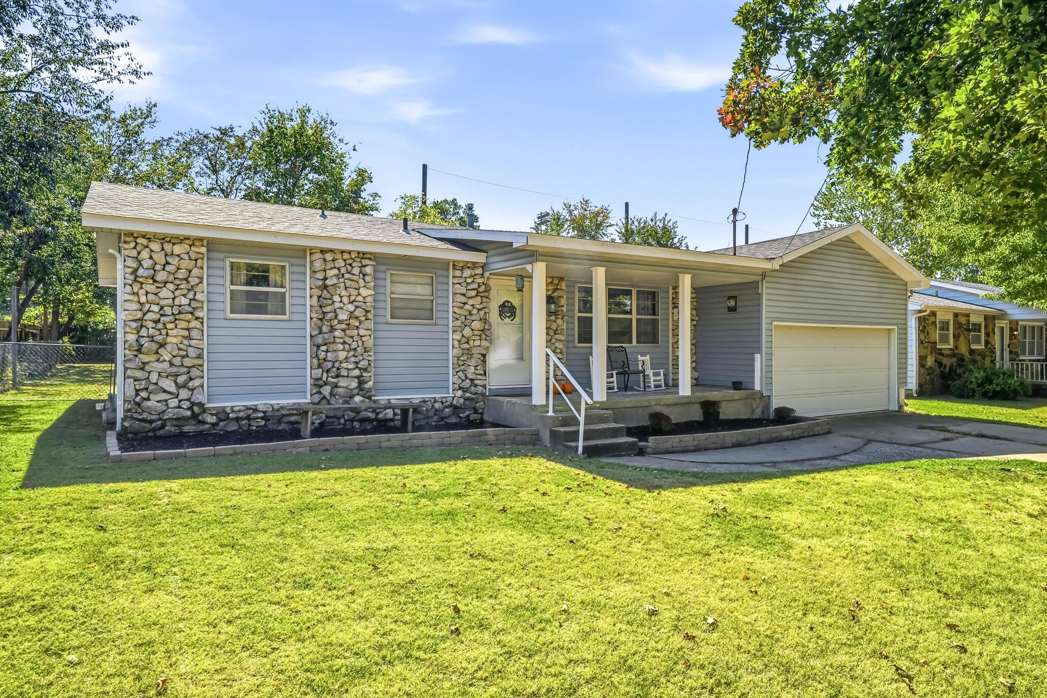 2904 E Bergman Street, Springfield, MO 65802 — photo 2