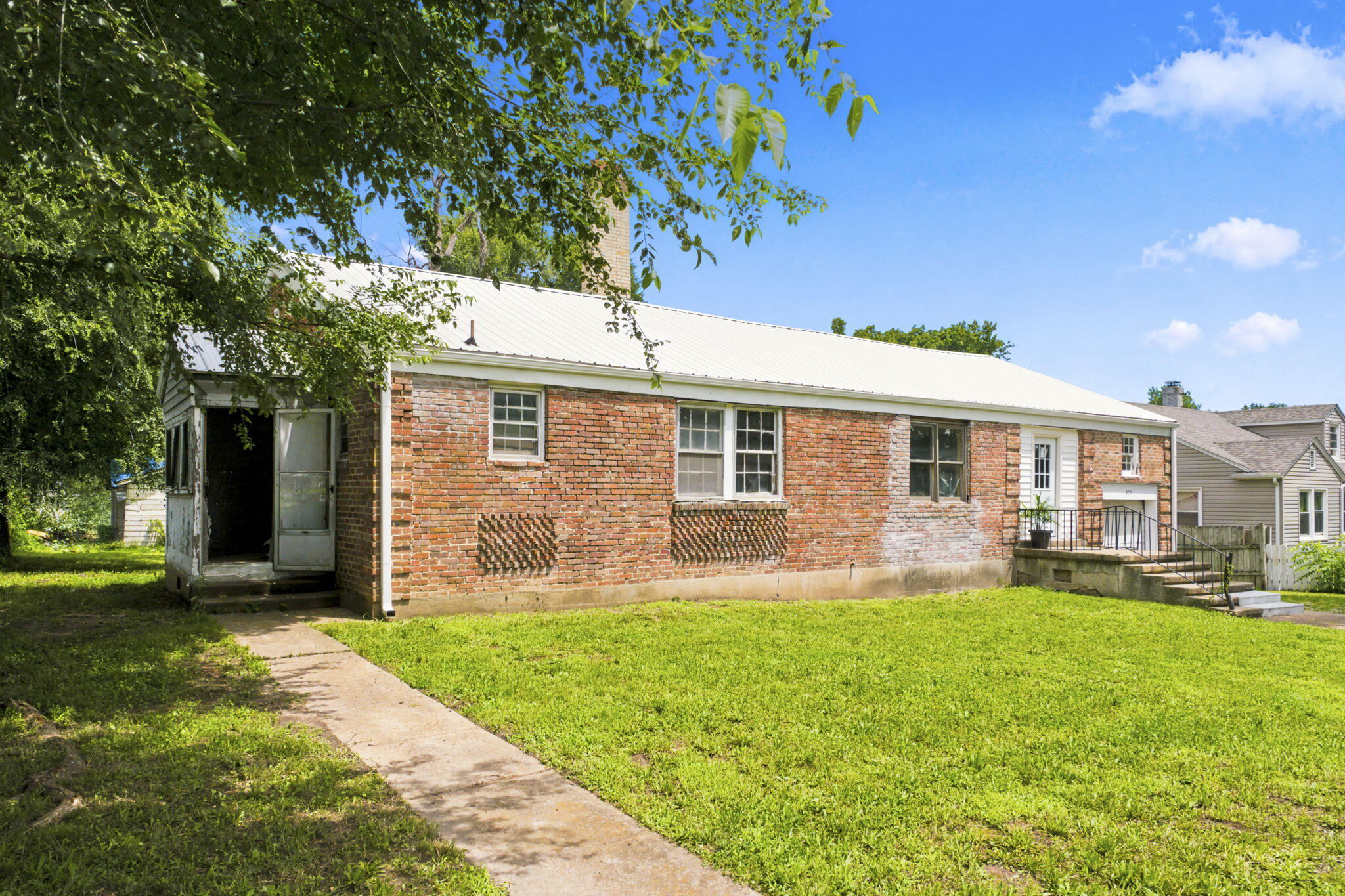 409 E Olive Street, Bolivar, MO 65613 — photo 3