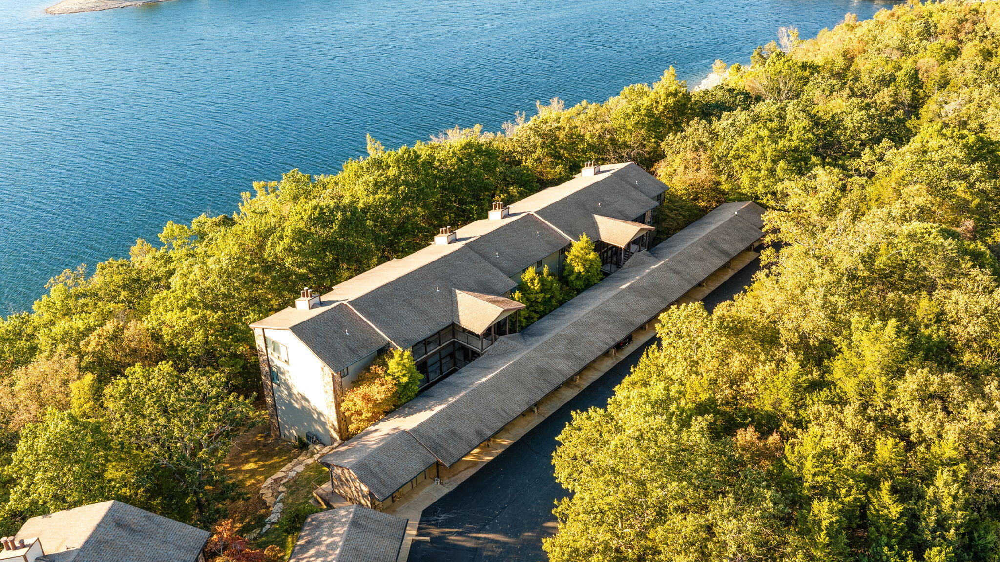 348 Sunset Cove Unit 421 — photo
