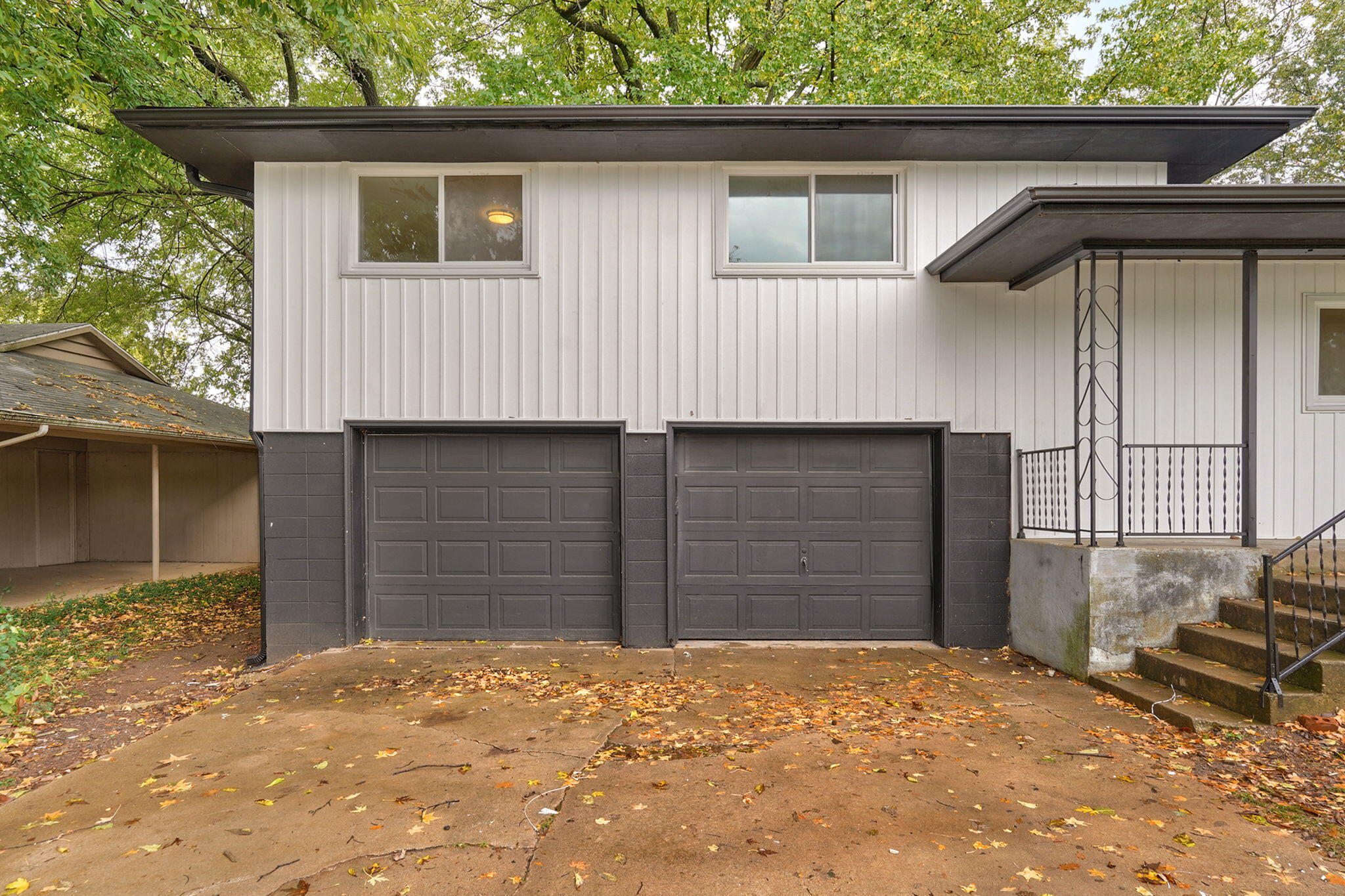 2000 E Elm Street, Springfield, MO 65802 — photo 2