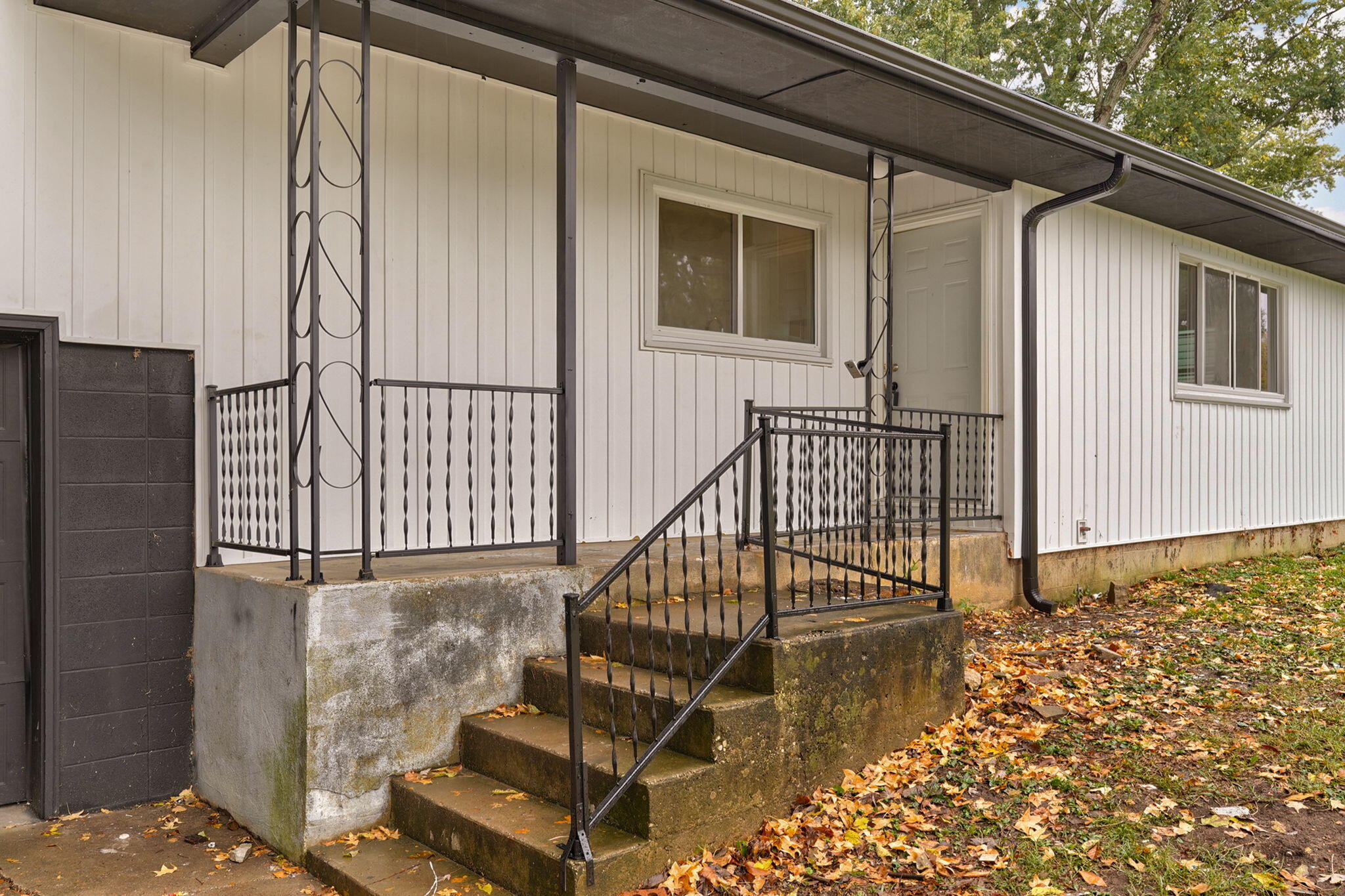 2000 E Elm Street, Springfield, MO 65802 — photo 3