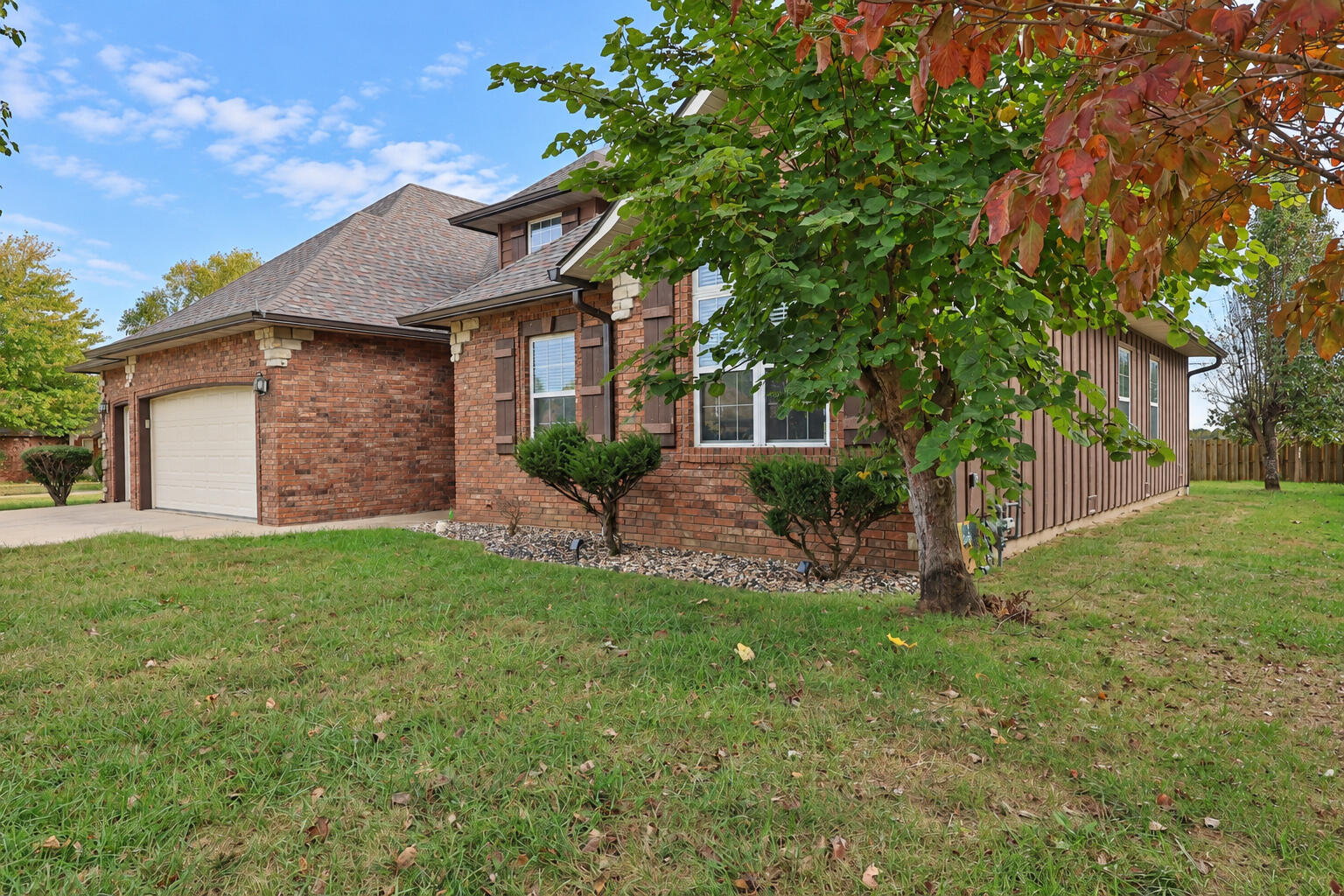 802 E Current Drive, Ozark, MO 65721 — photo 3