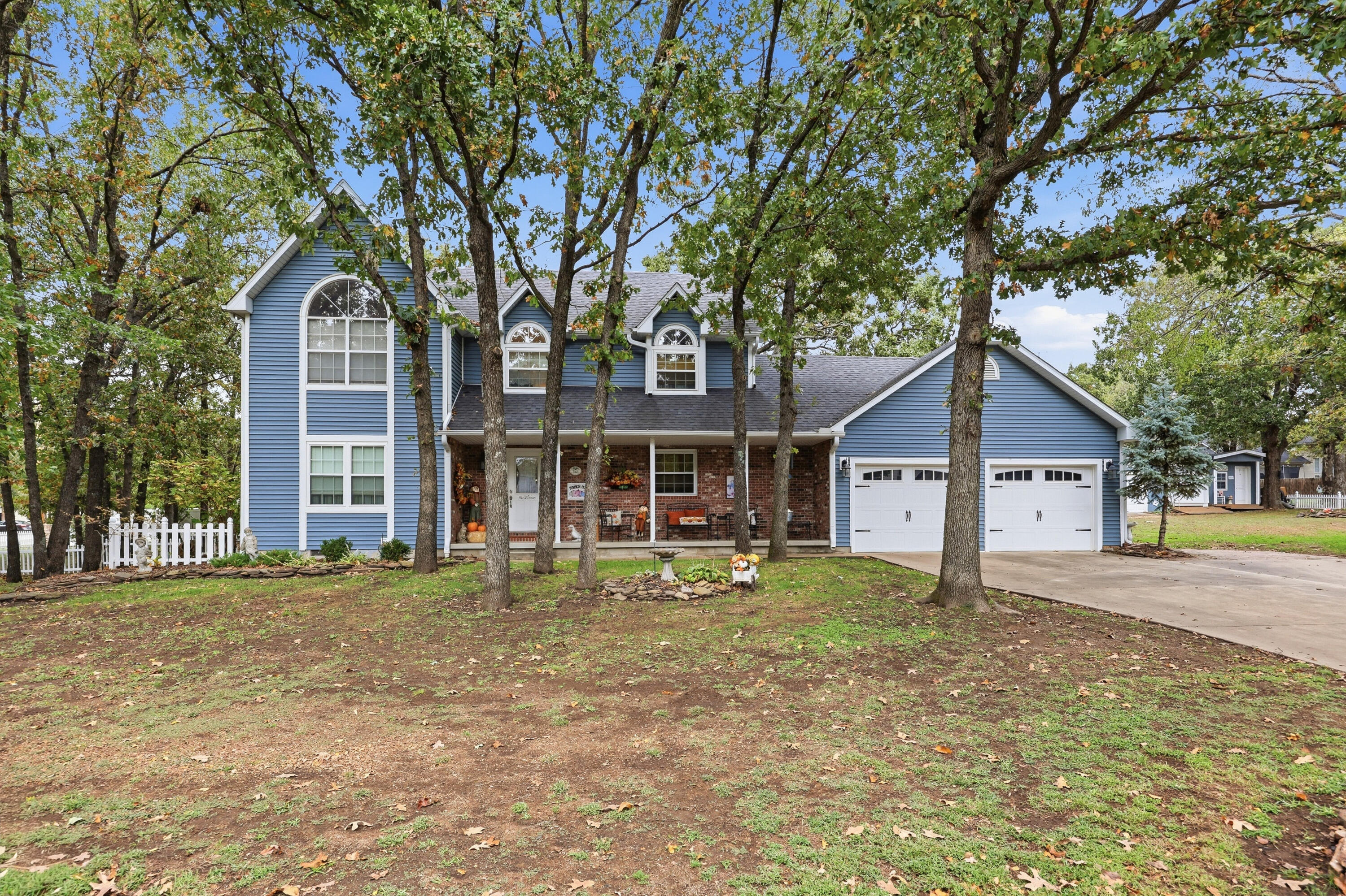 101 Iron Tree Drive — photo