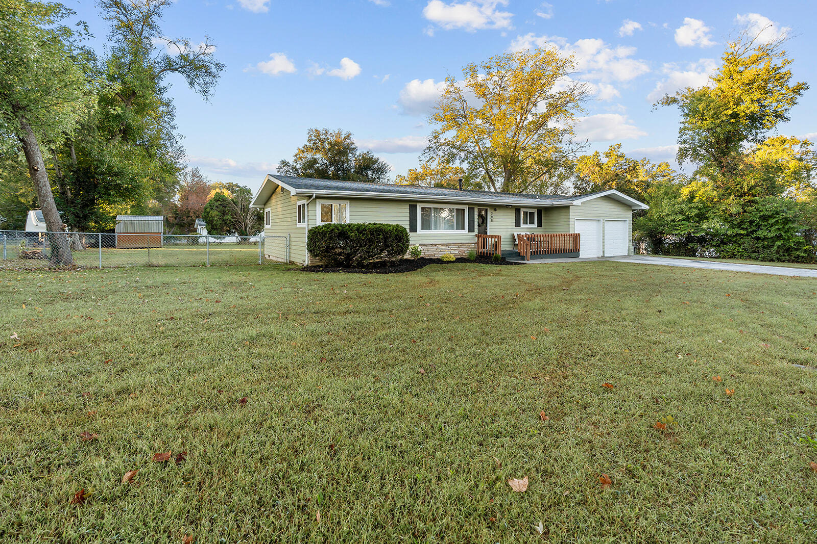708 E Mccracken Road, Ozark, MO 65721 — photo 3