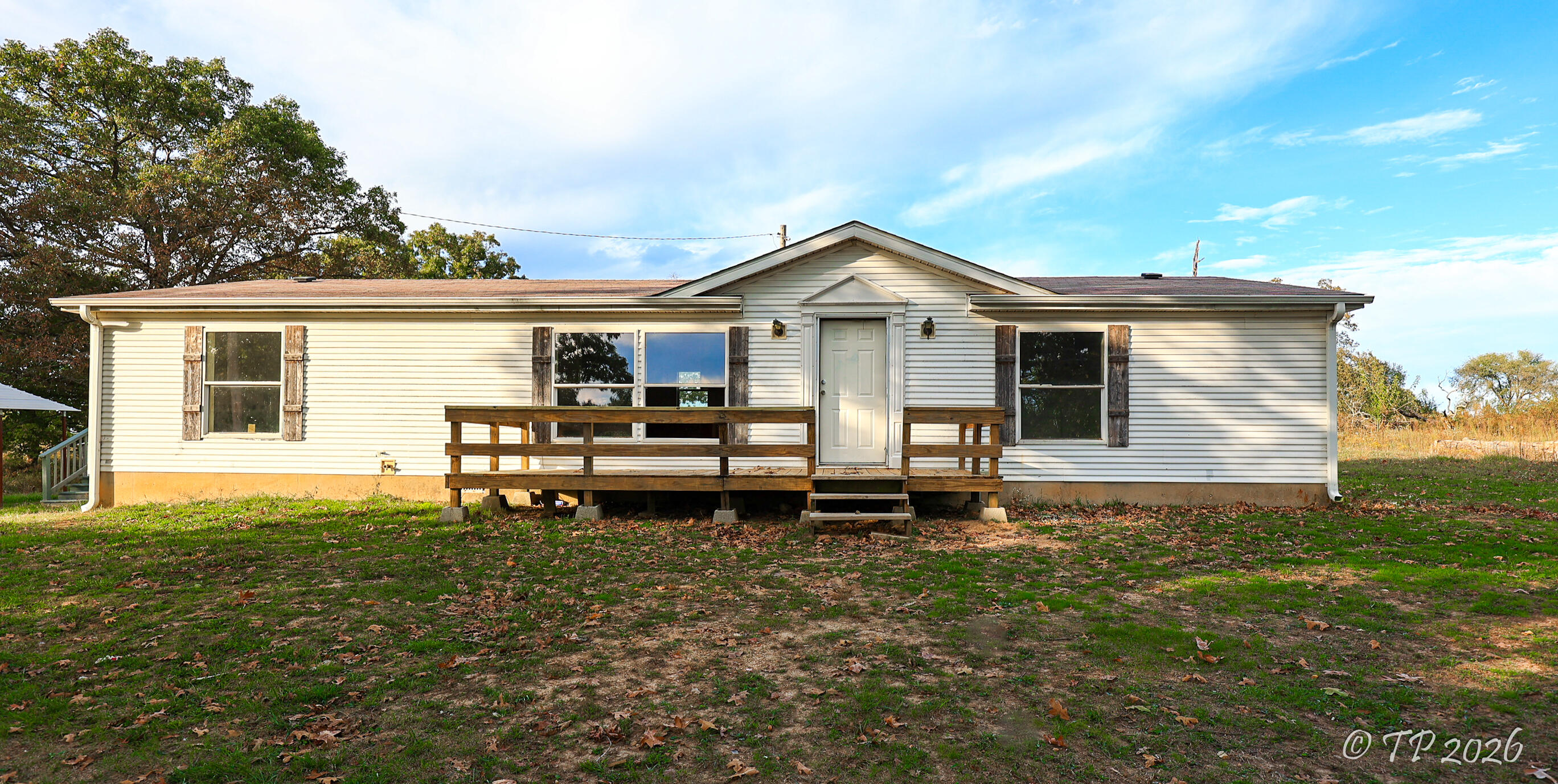 3917 County Road 4420 — photo