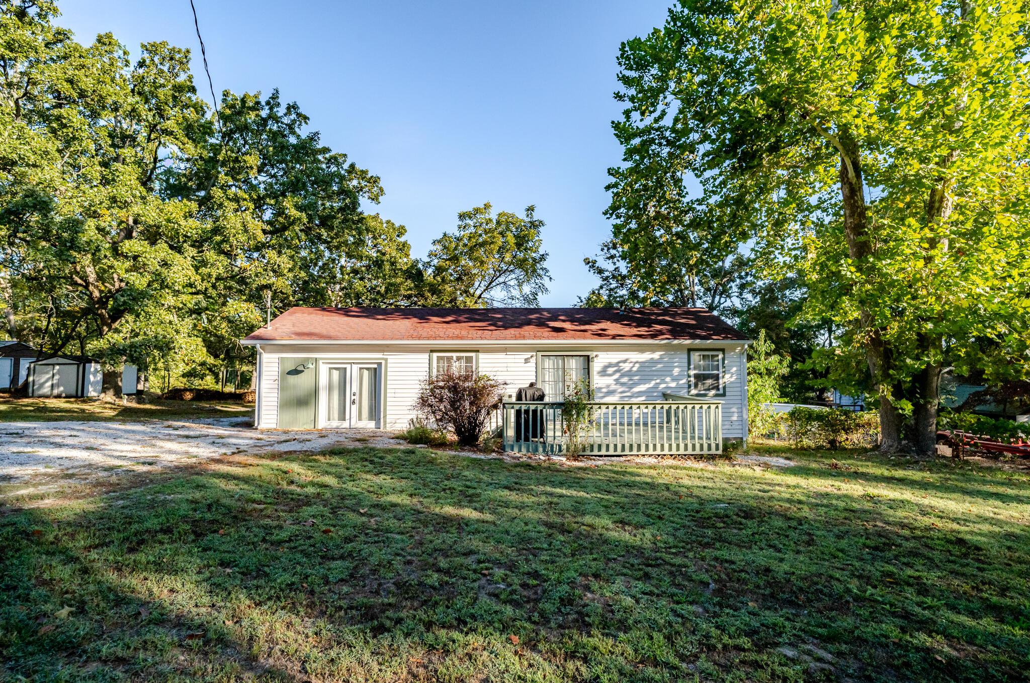 1007 Fish N Fun Drive, Shell Knob, MO 65747