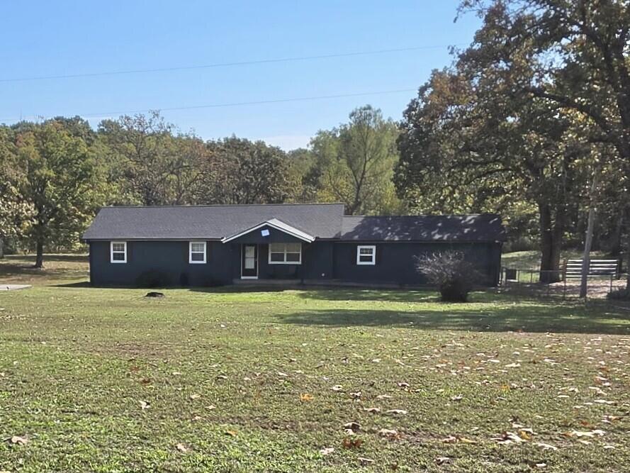 5329 Dolphin Drive — photo