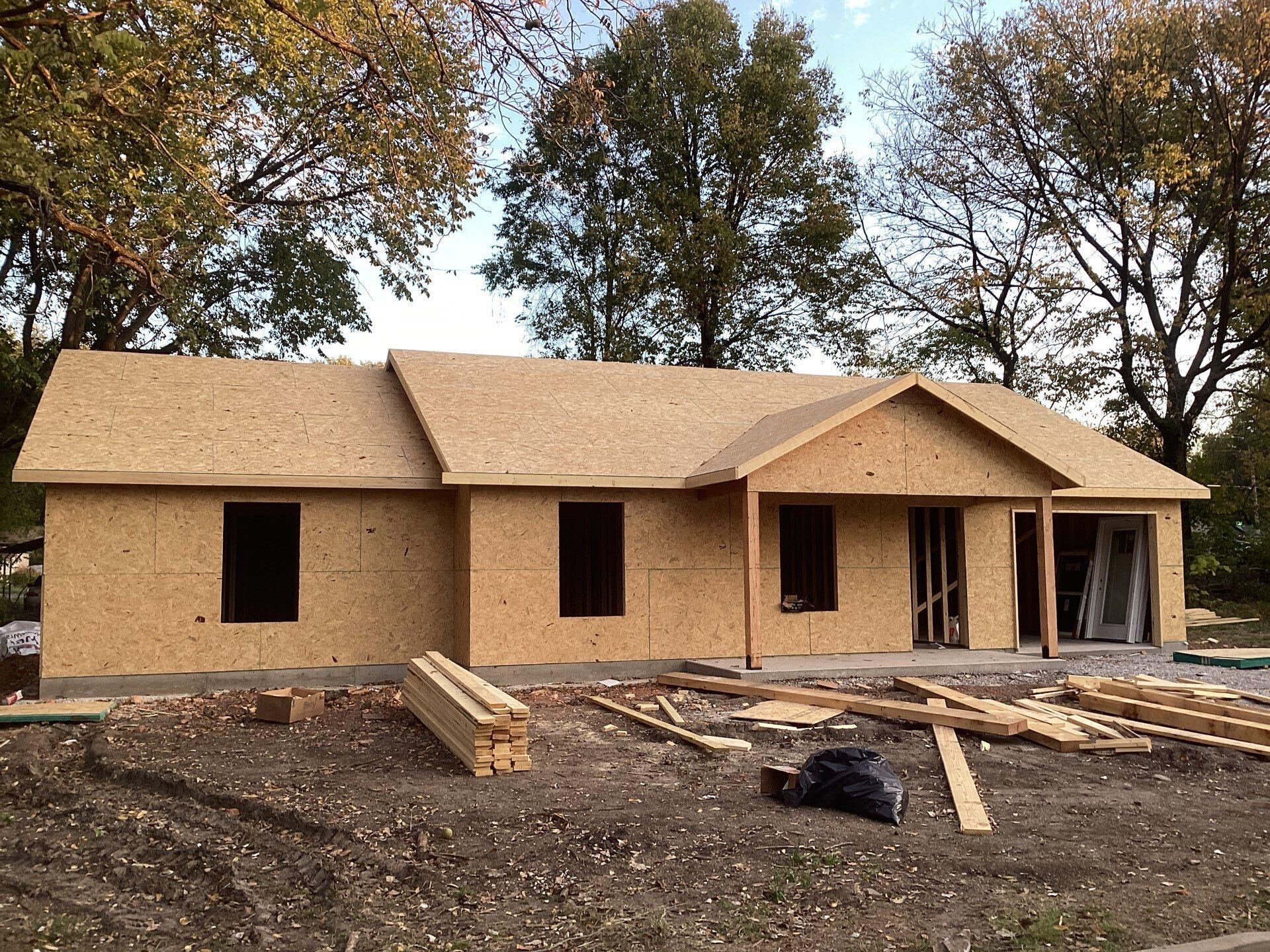 817 E Spring Street — photo