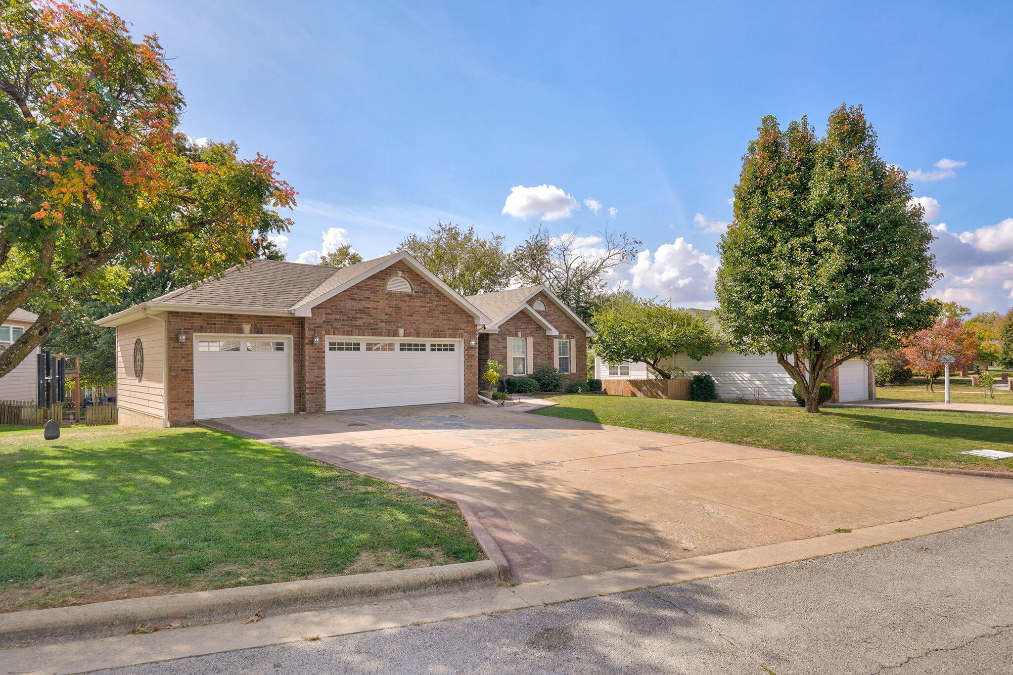 3660 E Bowman Street, Springfield, MO 65809 — photo 2