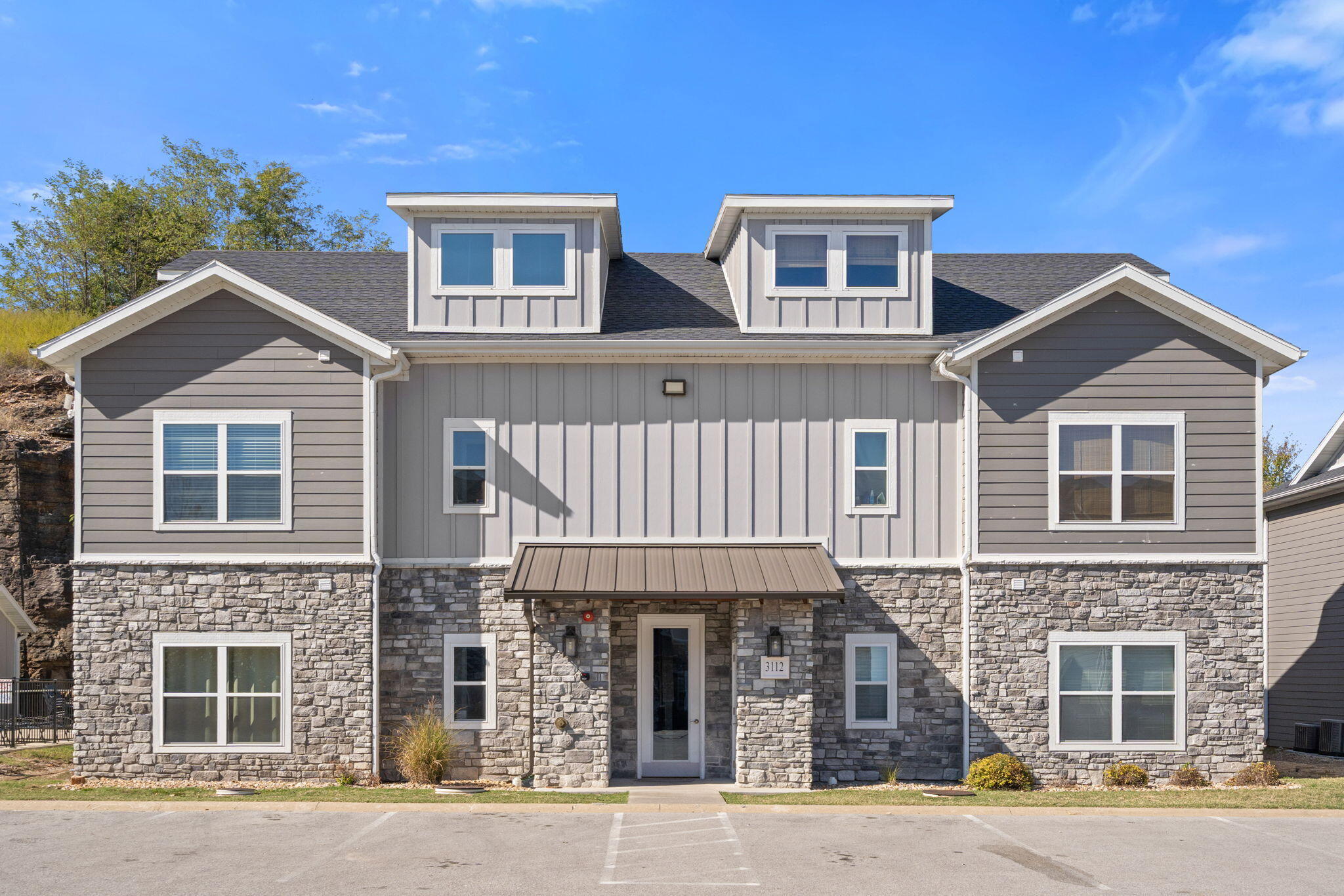 3112 S Vineyards Terrace Unit 3 — photo