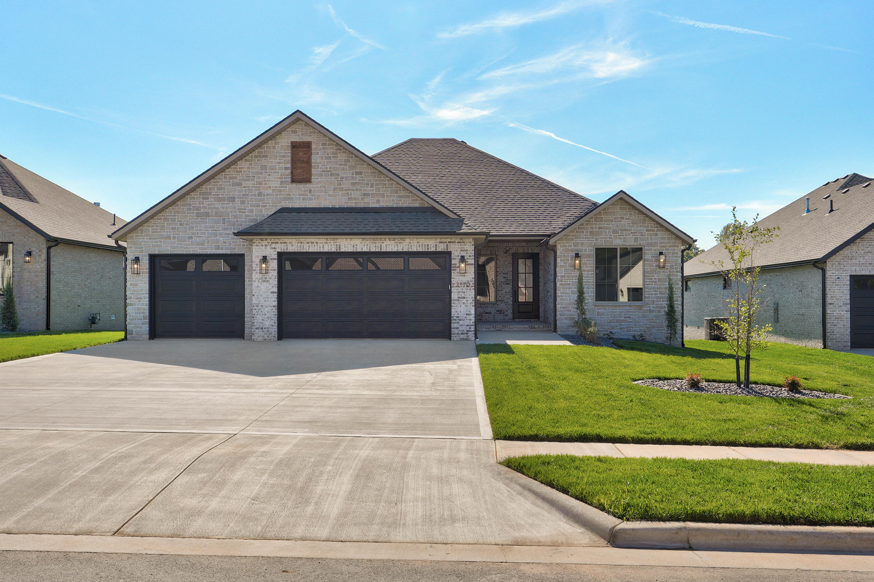 Lot 17 N Silver Charm Avenue — photo