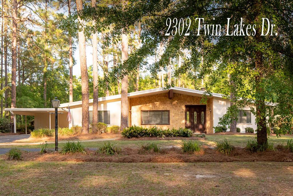 2302 Twin Lakes Drive — photo