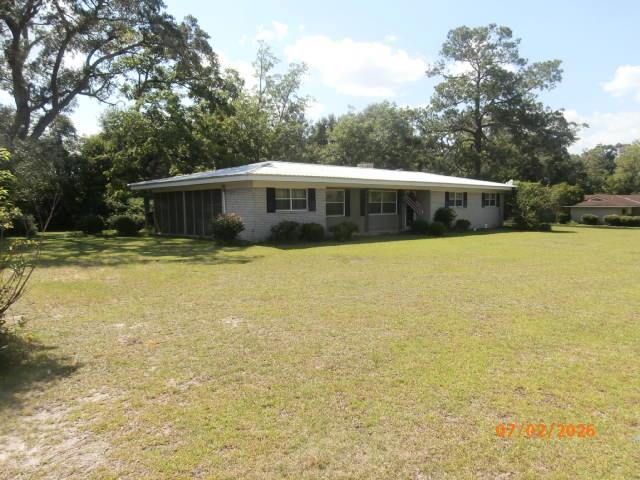 22069 Lucile Rd — photo