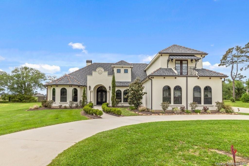 5627 Lutte Tigre Lane — photo