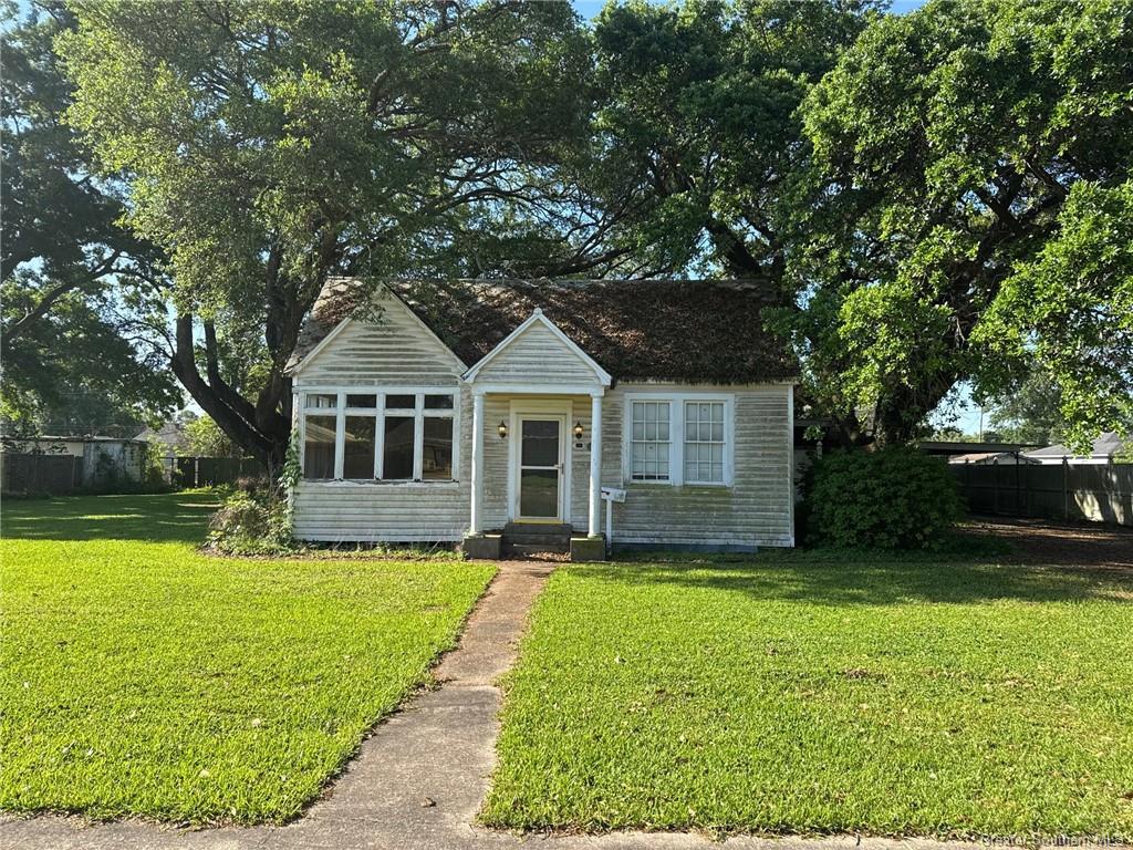 719 E Plaquemine Street E — photo