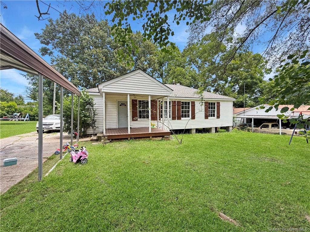 917 Kings Road — photo