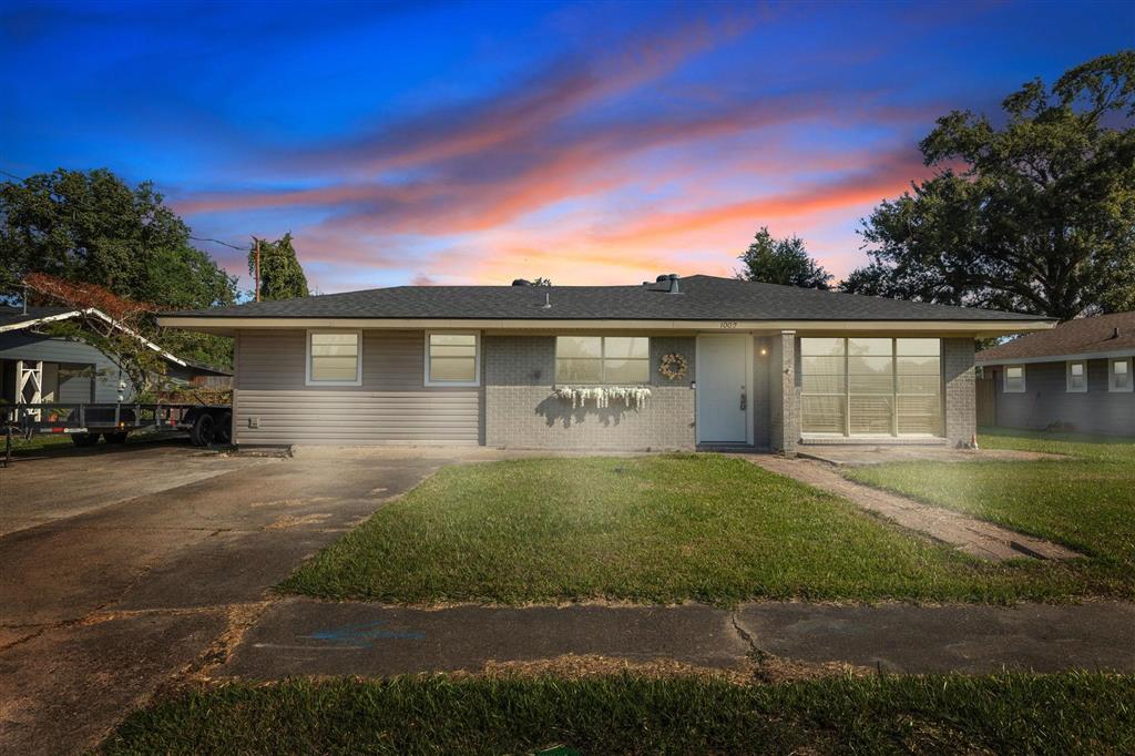 1002 Maria Drive — photo