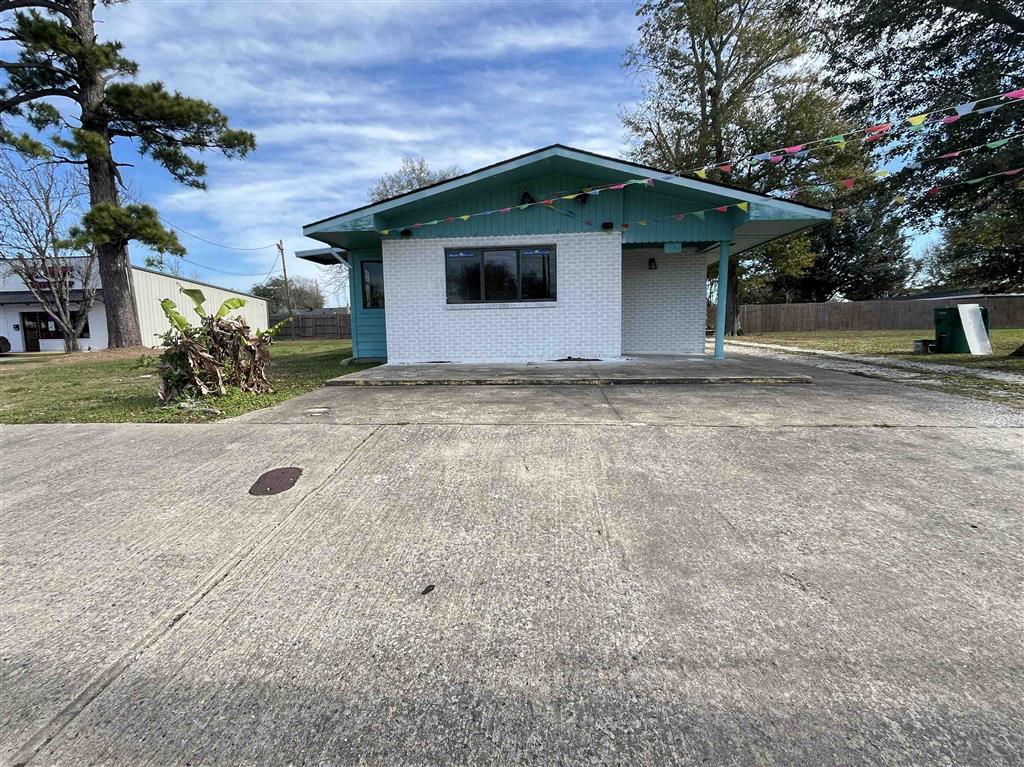 1302 Sampson Street — photo