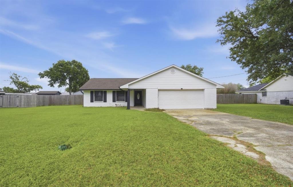 6519 Meadow Ridge Lane — photo
