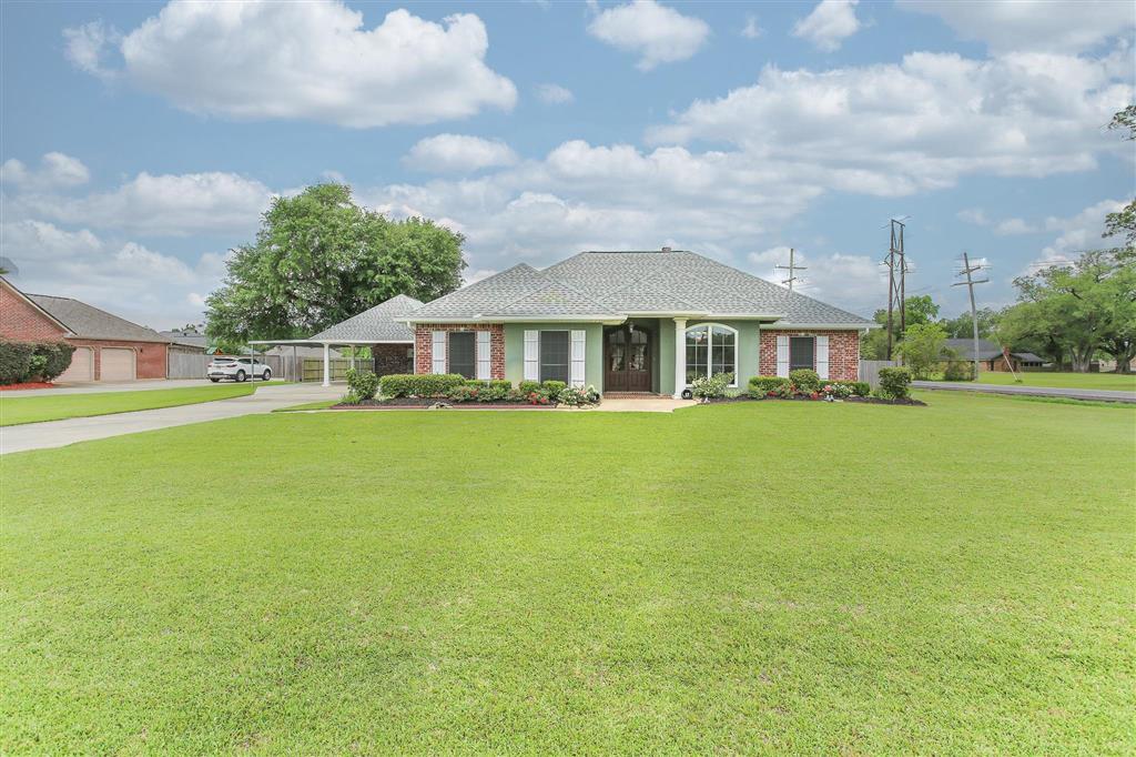 4510 Oak Ridge Drive — photo
