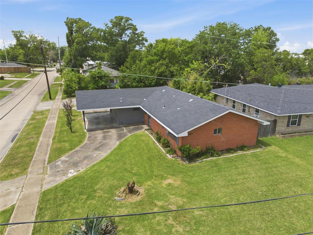 1024 Johanna Place — photo