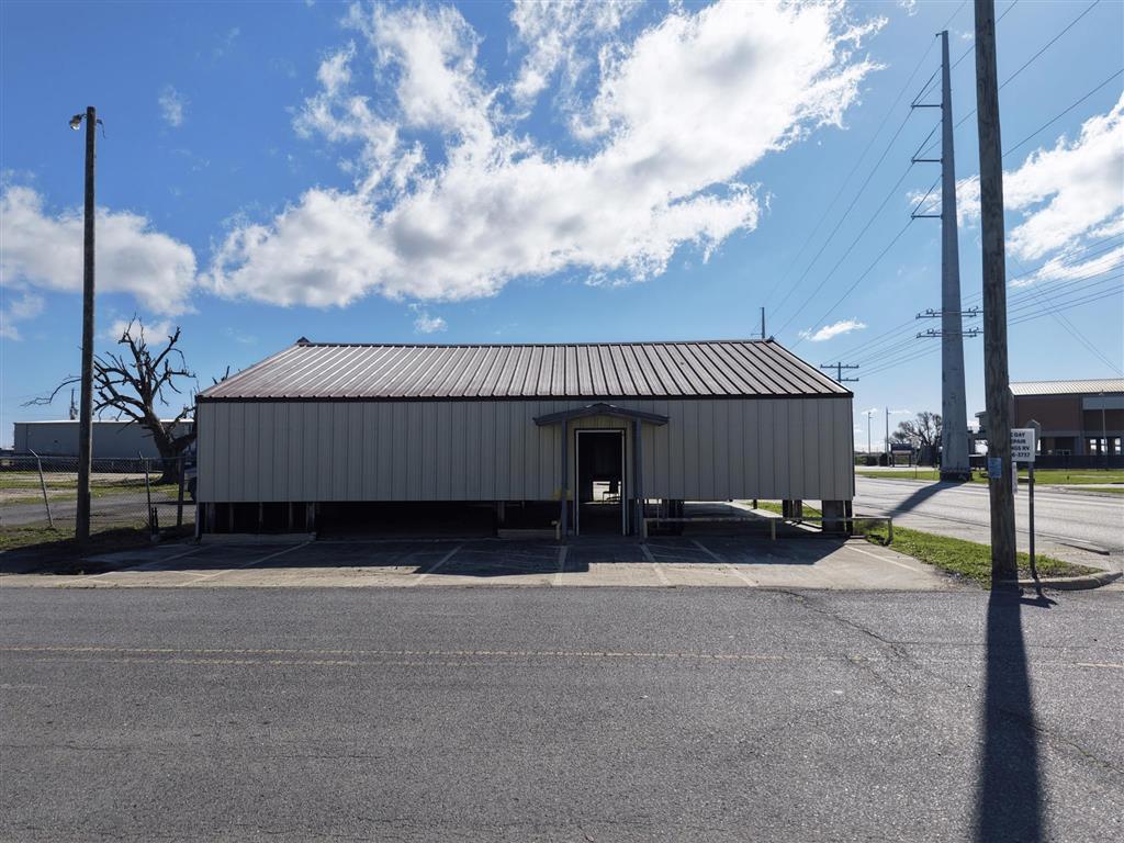 501 Marshall Street — photo