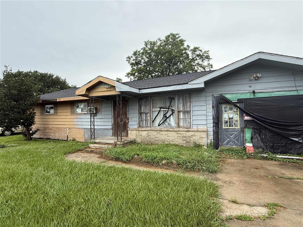 731 Jett St — photo