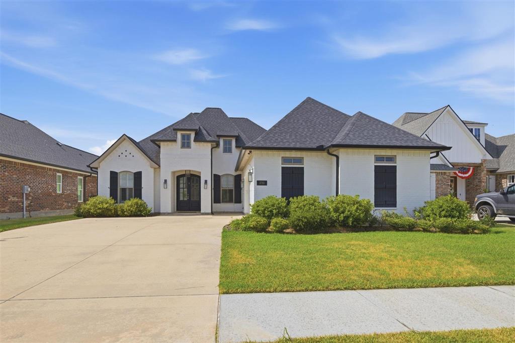 3755 Willow Lake Drive — photo