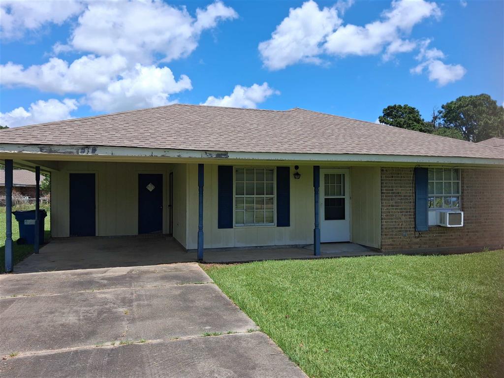 318 Phyllis Drive — photo