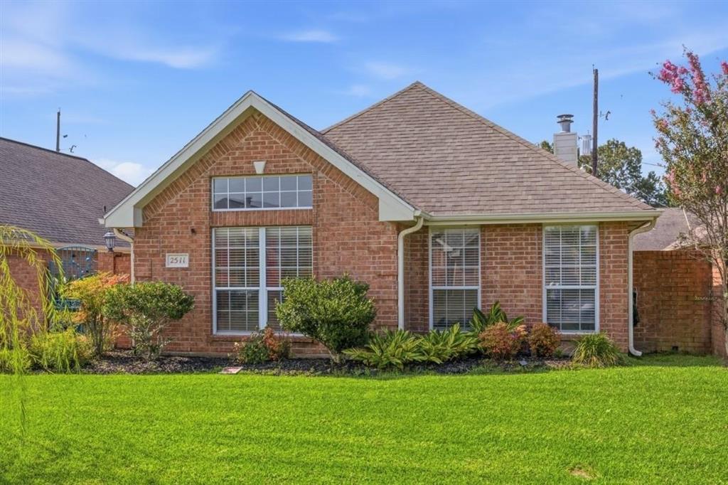 2511 Peace Drive — photo