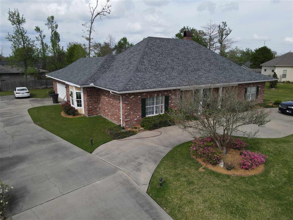 904 Belle Arbes Drive — photo