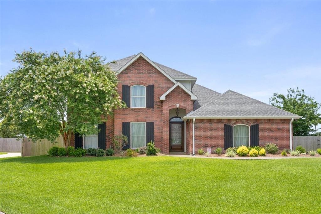 2407 Fox Hollow Street — photo