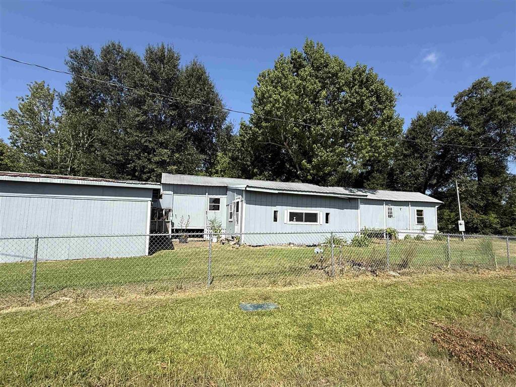 1369 Edith Street — photo