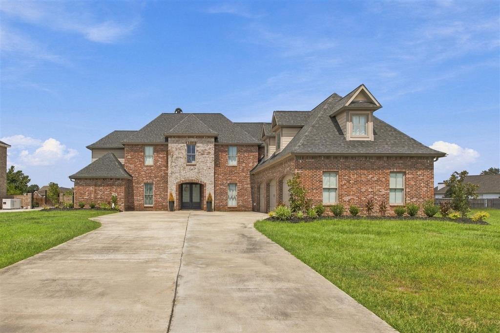 3720 Inwood Drive — photo