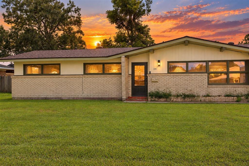315 Morningside Drive — photo
