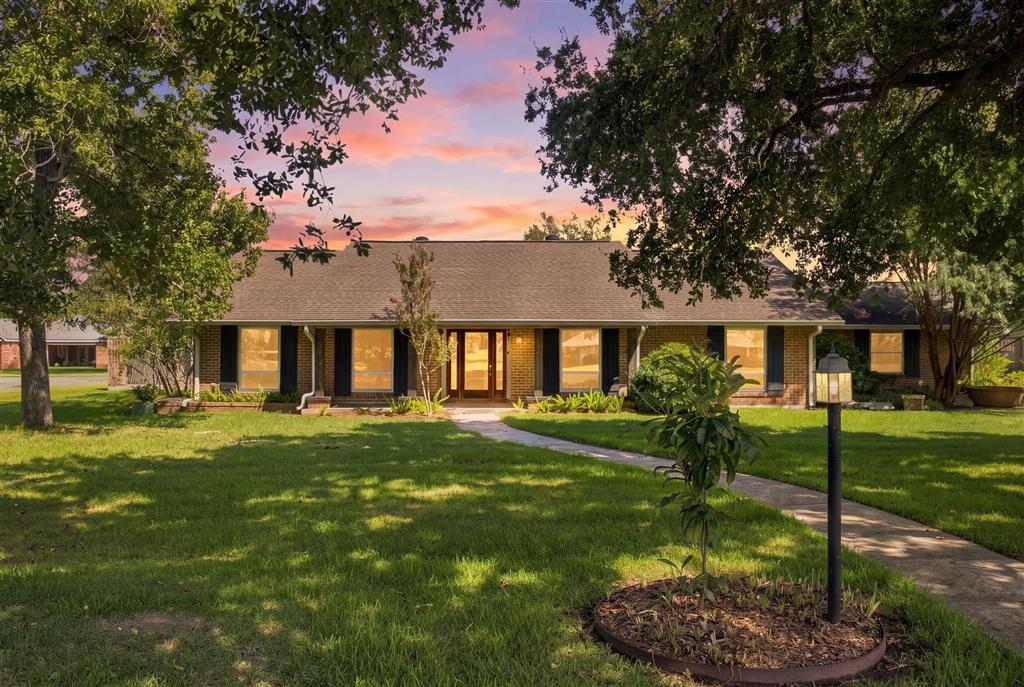 27 Timberly Drive — photo