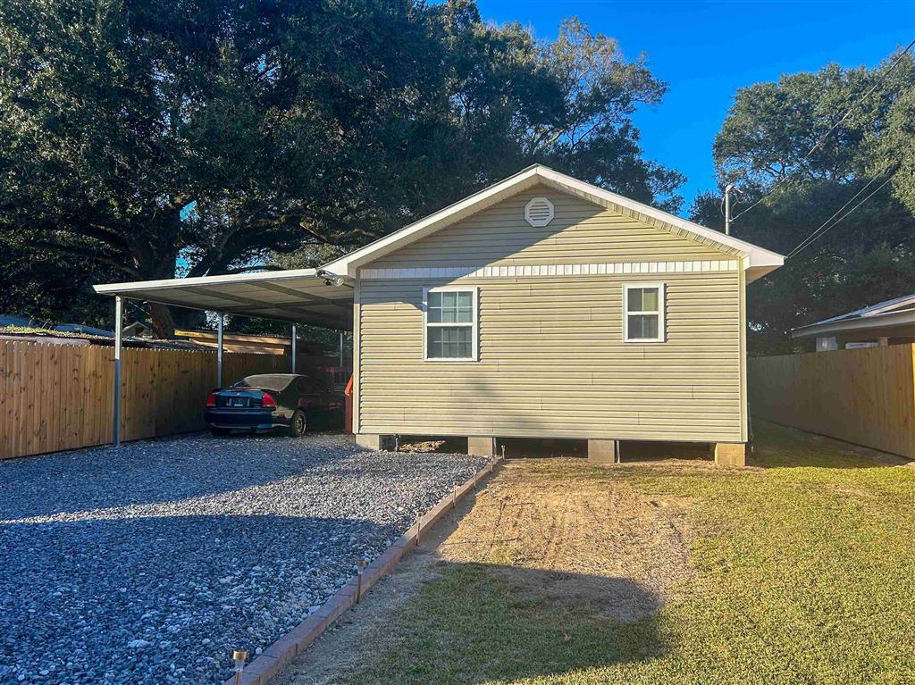 1015 E Jeanette E, Crowley, LA 70526 — photo 2