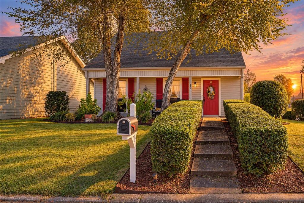 436 Woodway Drive — photo