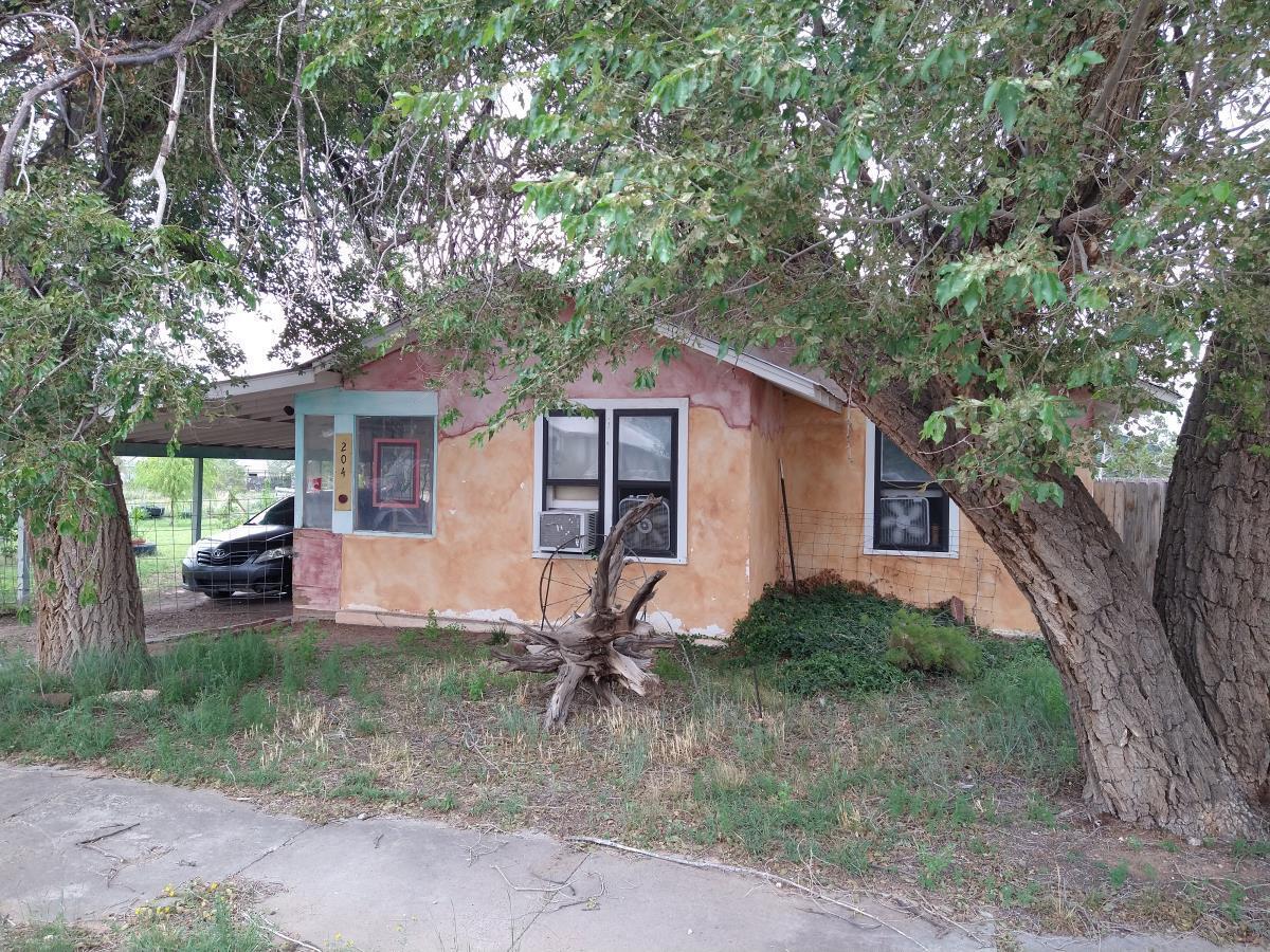 204 S Limit Avenue — photo