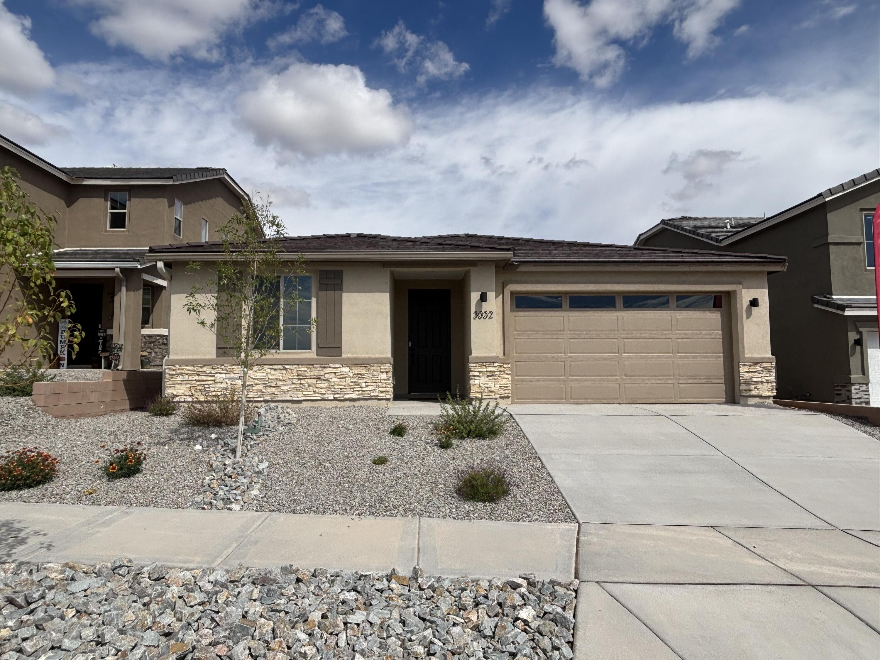 3032 Donita Lane NE — photo